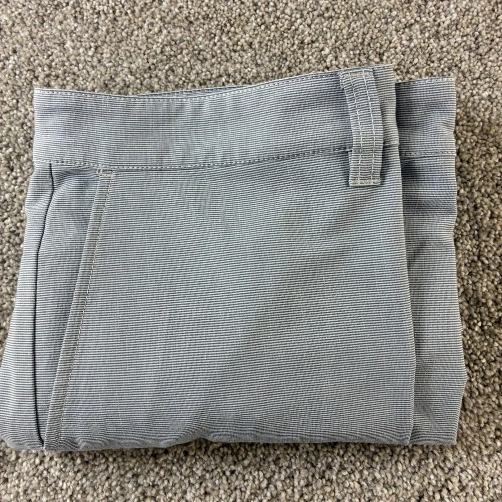 TravisMathew‎ Golf Shorts Mens 42 Gray Performance Stretch Athletic Flat Front